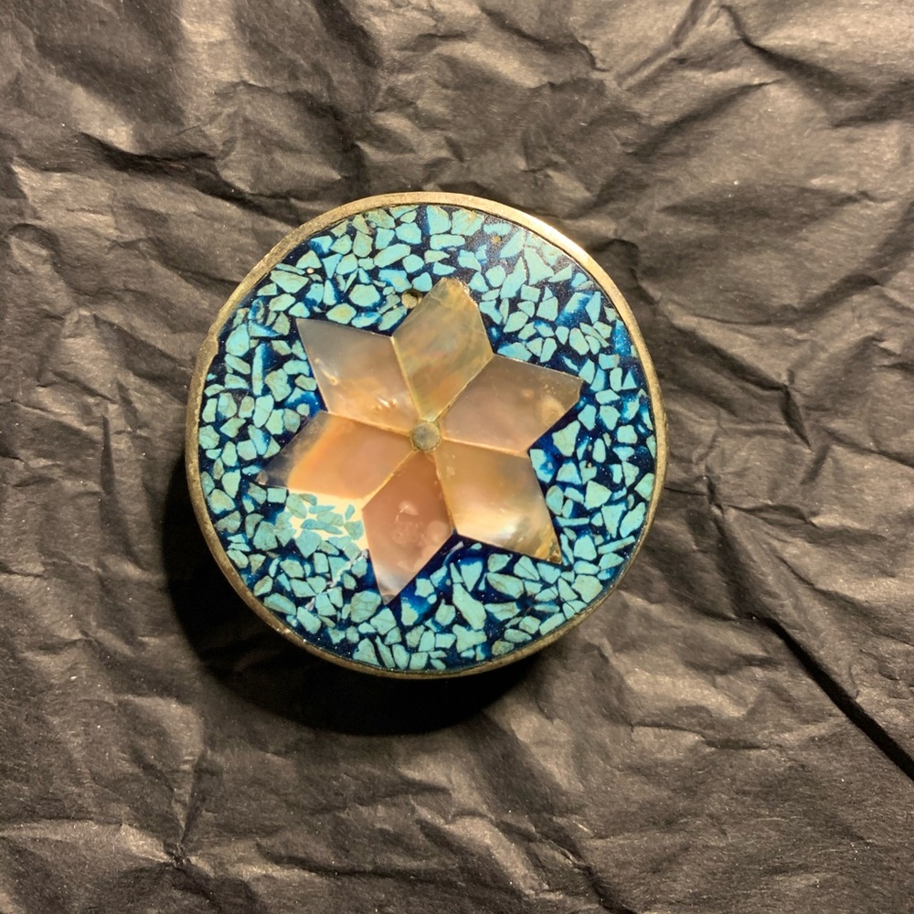 Tiny Ring Containers - image 4